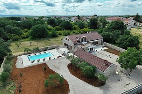 Villa Demare with Private Heated Pool