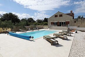 Villa Demare with Private Heated Pool