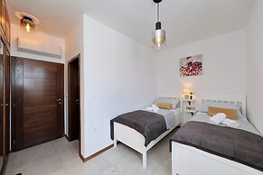 Villa Demare with Private Heated Pool