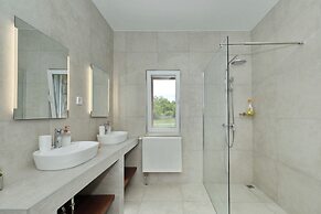 Villa Demare with Private Heated Pool