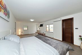 Villa Demare with Private Heated Pool