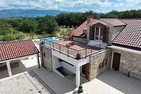 Villa Demare with Private Heated Pool