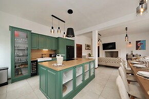 Villa Demare with Private Heated Pool