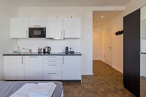 Nena Apartments Hermannplatz by LESA