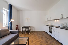 Nena Apartments Hermannplatz by LESA