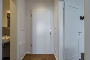 Nena Apartments Hermannplatz by LESA