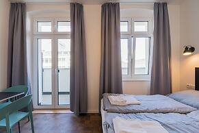 Nena Apartments Hermannplatz by LESA