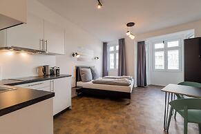 Nena Apartments Hermannplatz by LESA