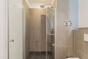 Nena Apartments Hermannplatz by LESA