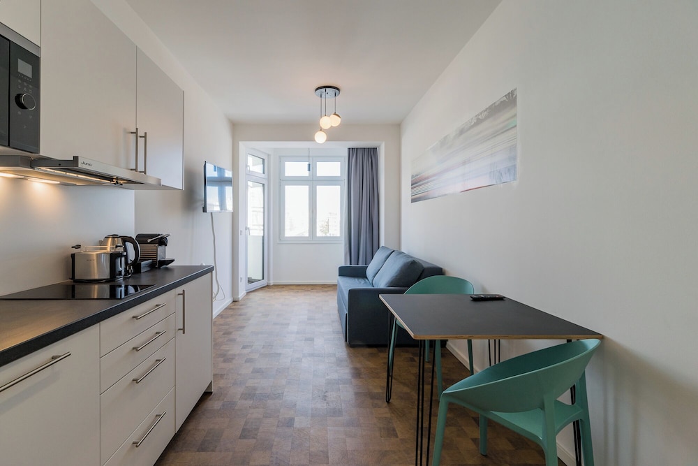 Nena Apartments Hermannplatz by LESA