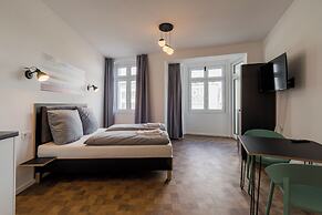 Nena Apartments Hermannplatz by LESA