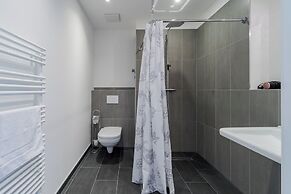 Nena Apartments Hermannplatz by LESA