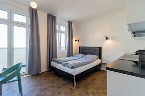 Nena Apartments Hermannplatz by LESA