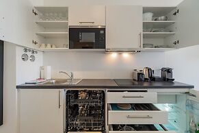 Nena Apartments Hermannplatz by LESA