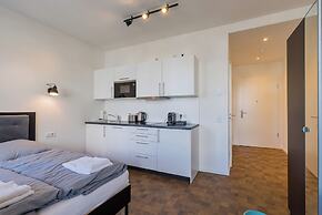 Nena Apartments Hermannplatz by LESA