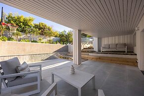 Airosa Blanca Pool Spa Sea Views