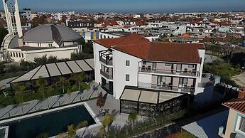 Vila Lira
