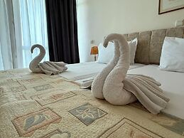 Grand Hotel Nirvana - Sunny Beach