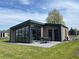 Modern Chalet With 2 Bathrooms