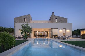 Citrus Grove Luxury Villas