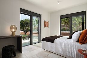 Citrus Grove Luxury Villas