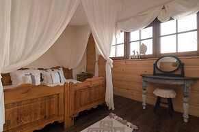 Comfortable Apartment With Terrace, Close to Beach