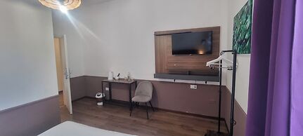 EVA LUXURY BASTIONE