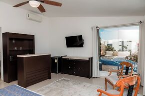 Mojarra Condo Boutique