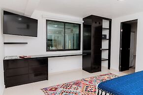 Mojarra Condo Boutique