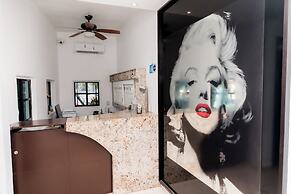 Mojarra Condo Boutique