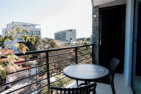 Mojarra Condo Boutique