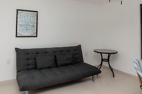 Mojarra Condo Boutique