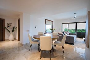 La Amada Rooftop Condo w Marina Views