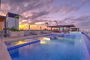 La Amada Rooftop Condo w Marina Views