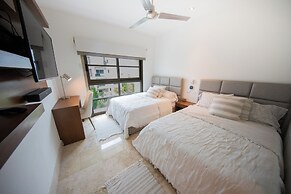 La Amada Rooftop Condo w Marina Views
