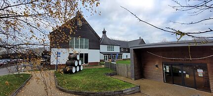 The Acorn - Roudham Norwich