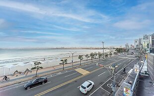 Brown Dot Pohang Yeongildae Beach Branch