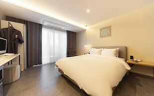 Brown Dot Pohang Yeongildae Beach Branch