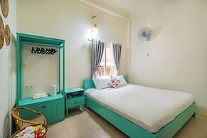 Y's La House