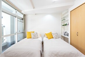 Residence & Stay Hanzoumon