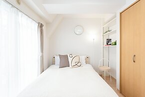 Residence & Stay Hanzoumon