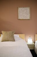 Residence & Stay Hanzoumon