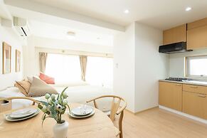Residence & Stay Hanzoumon