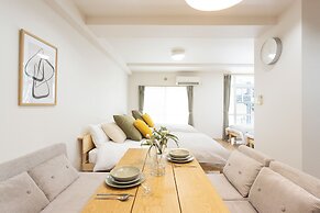 Residence & Stay Hanzoumon