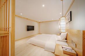 Cosy Feeling Hotel