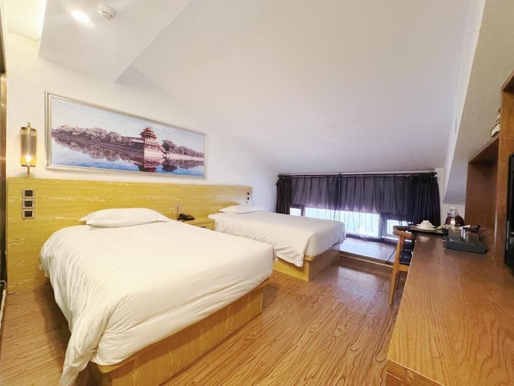 Cosy Feeling Hotel