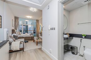 Gogoto Lux Studio Canal & Burj View
