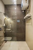 Alaya stay Dochi 4BHK apt with Hill View
