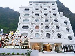 Cotton Castle Hotel - Yangshuo Eternal