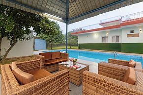 Luxe FarmAcre Manesar